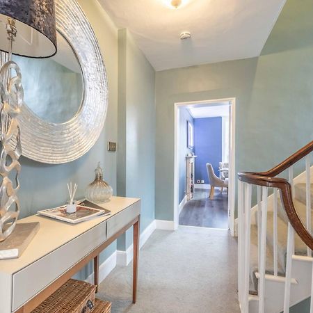 Vip Guard Views! 2 Bed Steps From Windsor Castle Villa Exterior photo