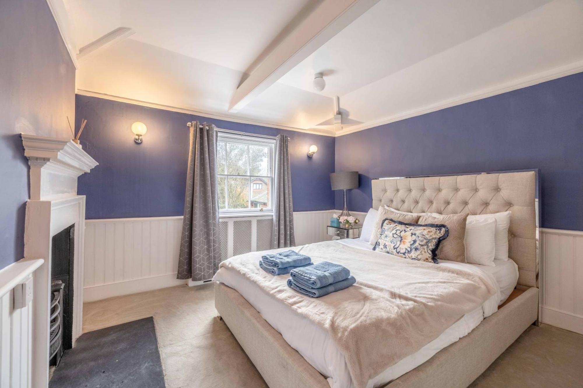 Vip Guard Views! 2 Bed Steps From Windsor Castle Villa Exterior photo