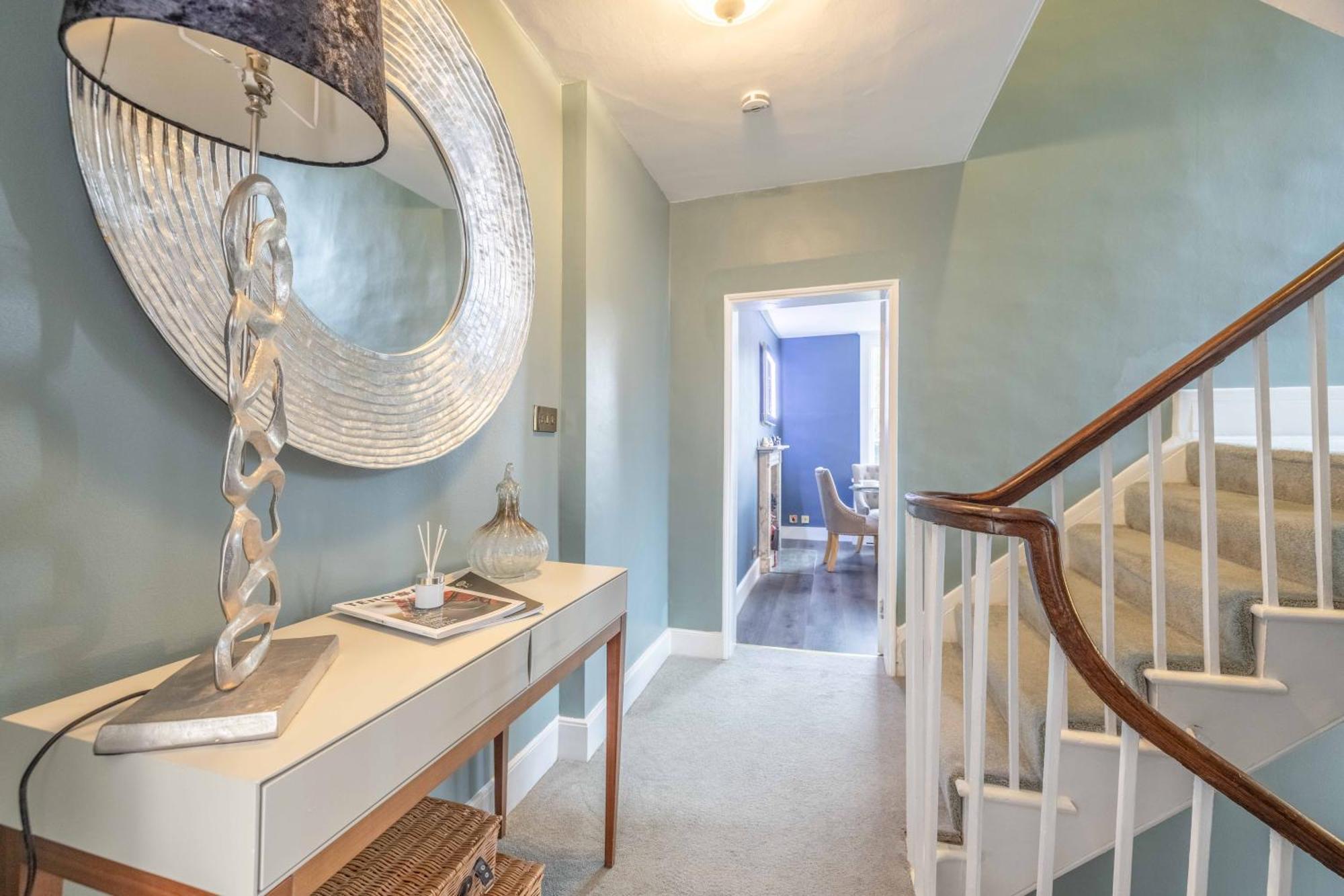 Vip Guard Views! 2 Bed Steps From Windsor Castle Villa Exterior photo